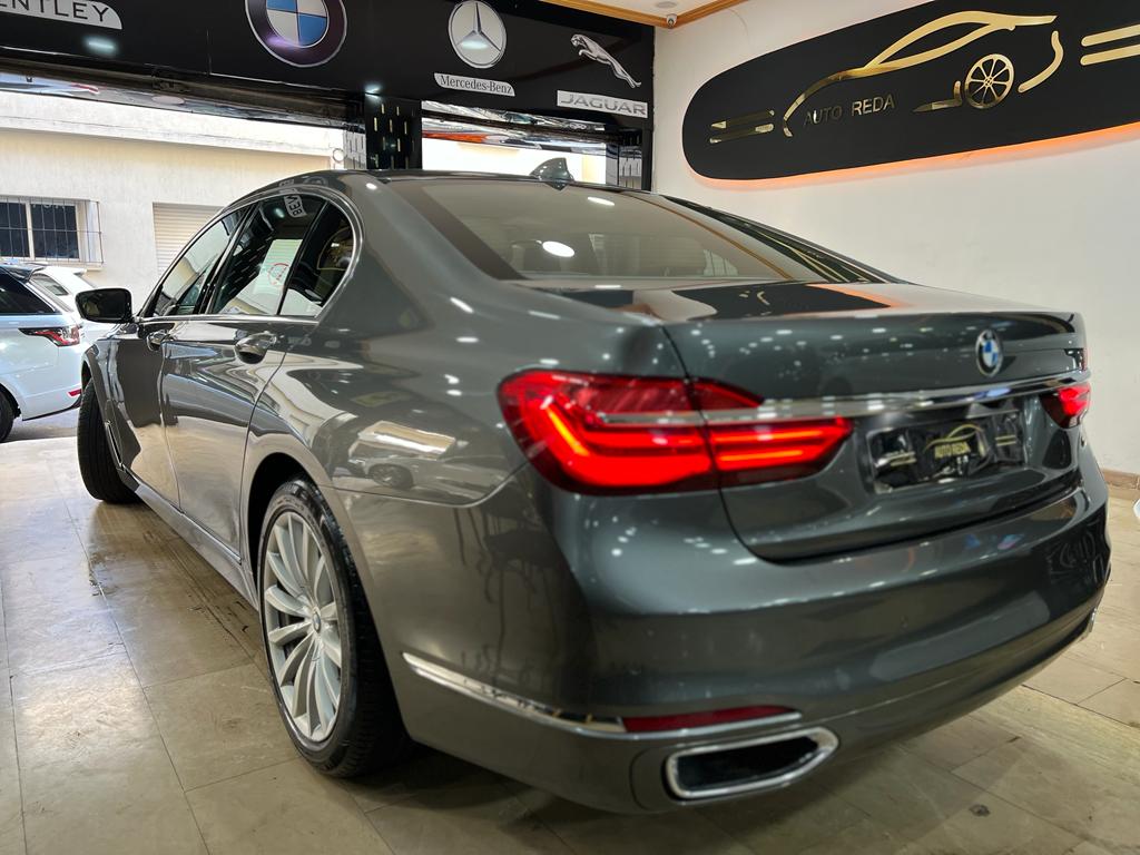 BMW Série 740