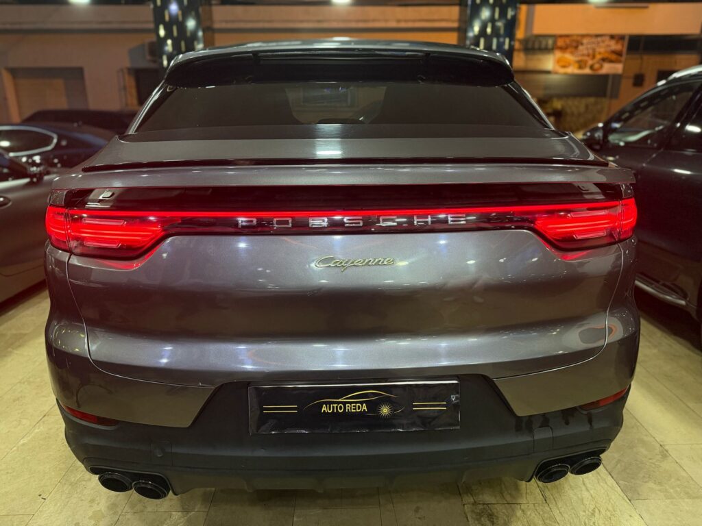 Porsche Cayenne Coupé sport design
