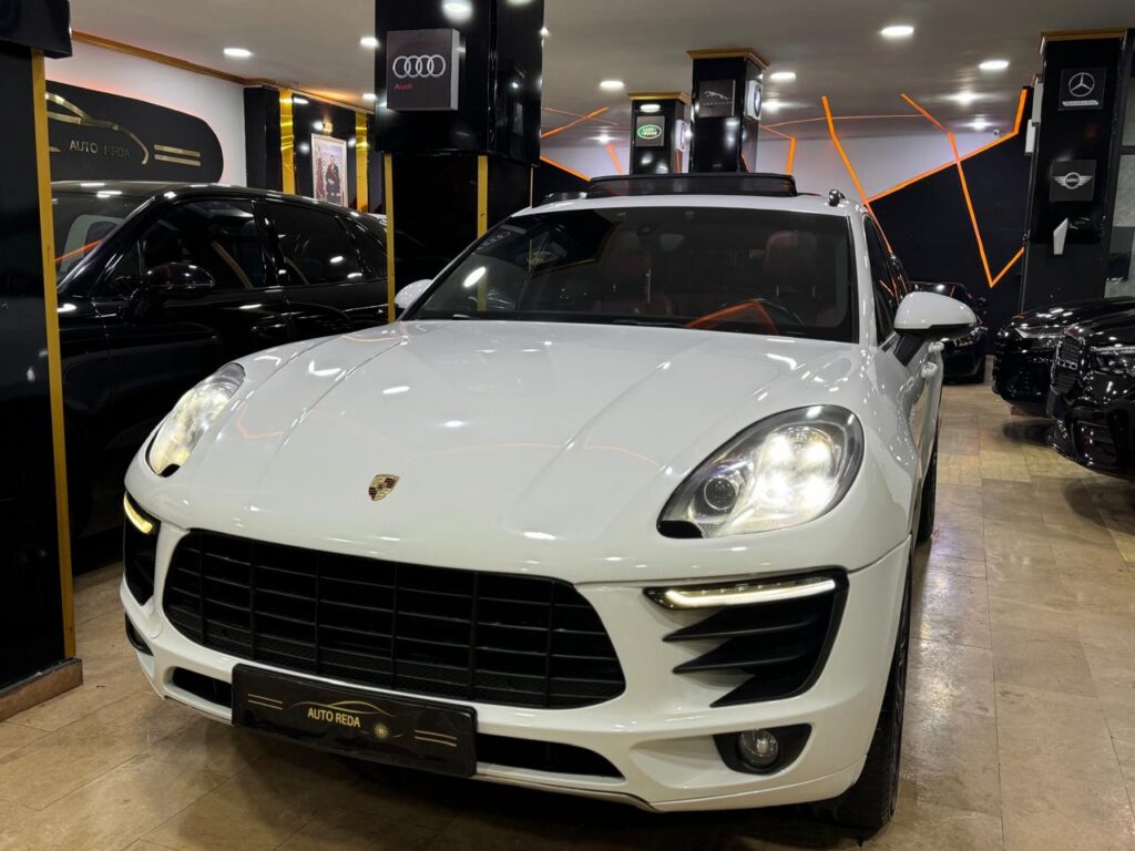 Porsche Macan S