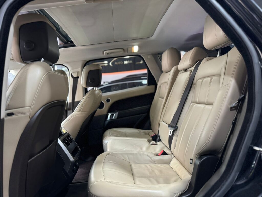 Range Rover Sport Black line