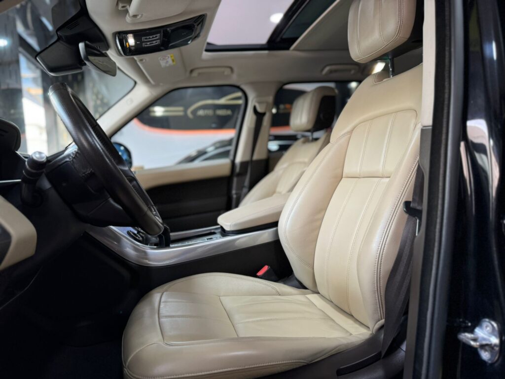 Range Rover Sport Black line