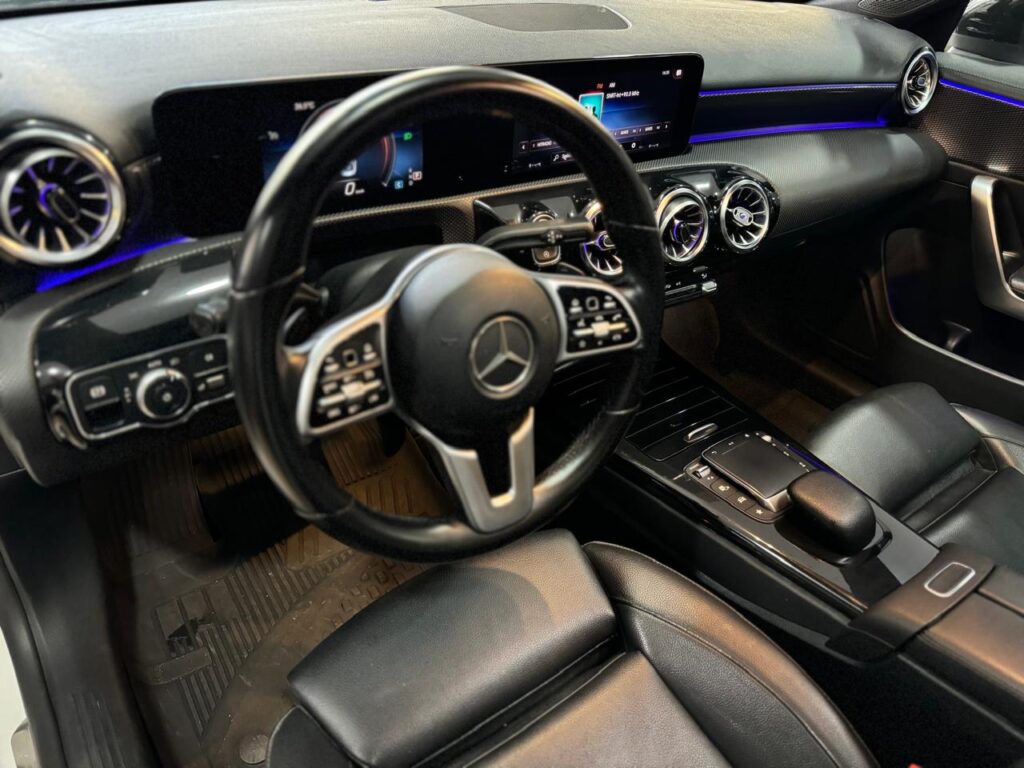 Mercedes-Benz Classe CLA 220