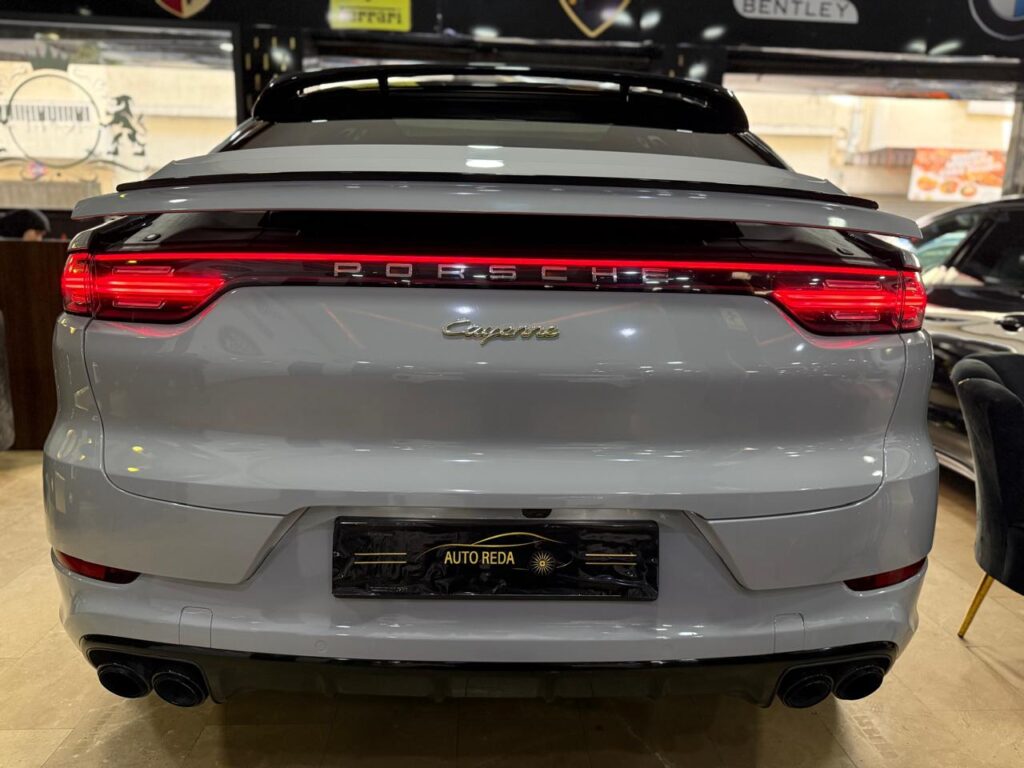 PORSCHE CAYENNE COUPE