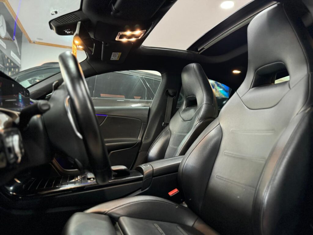 Mercedes-Benz Classe CLA 220