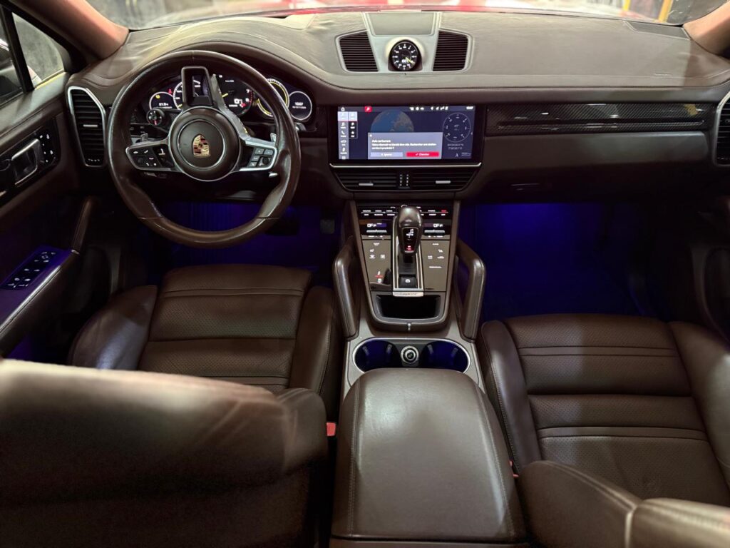 Porsche Cayenne Coupé sport design