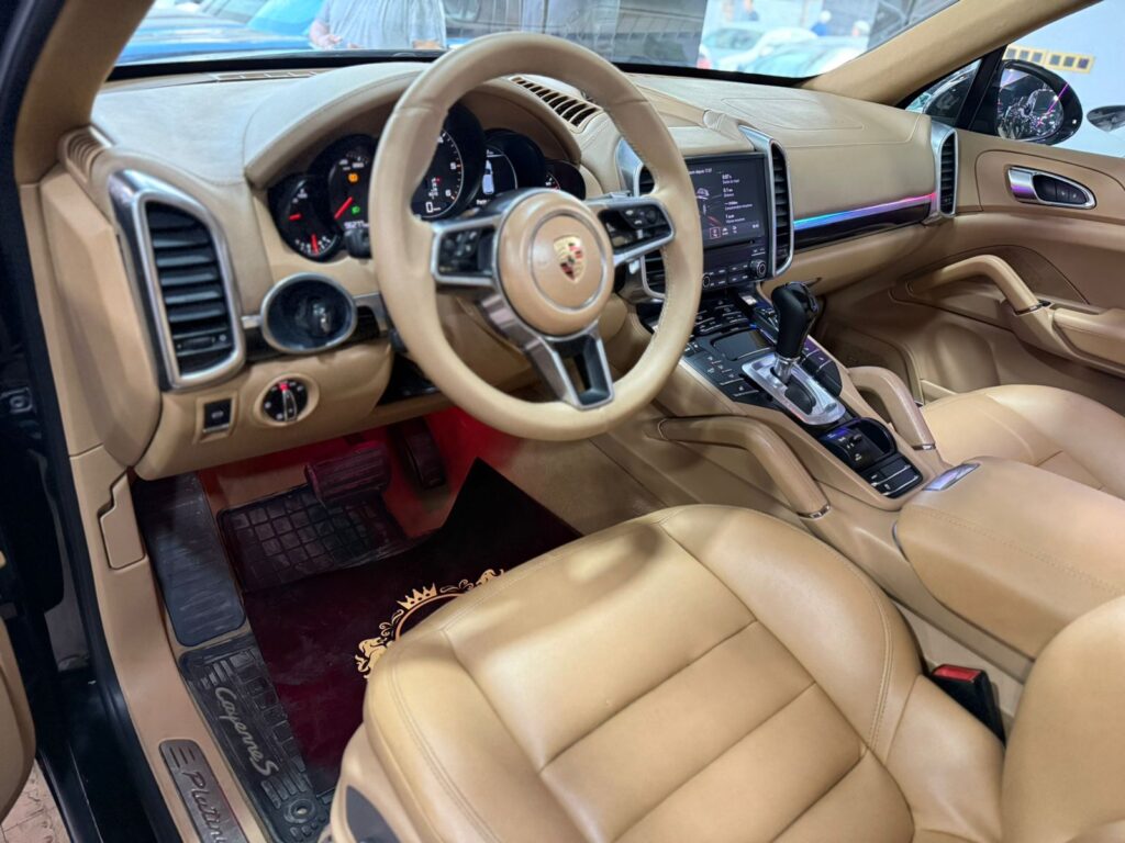 Porsche Cayenne Edition Platinium Sport Design