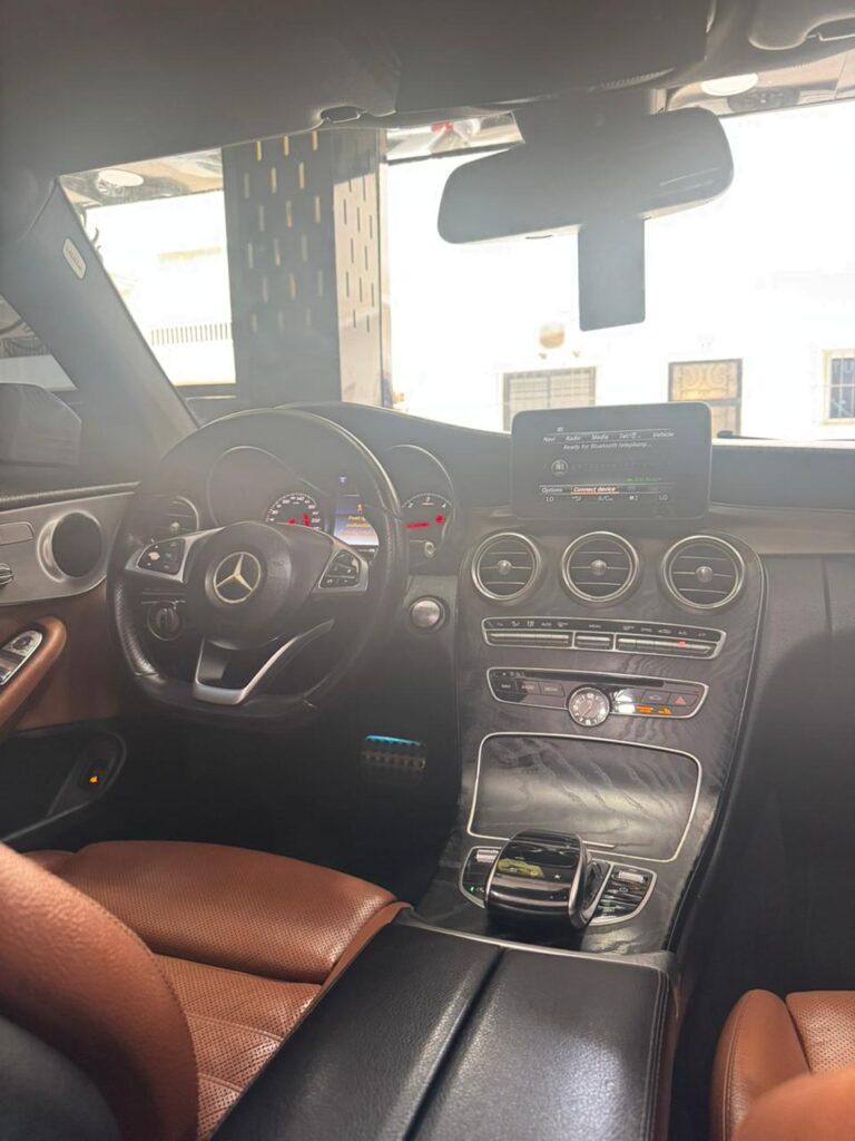 Mercedes-Benz C COUPE AMG line plus