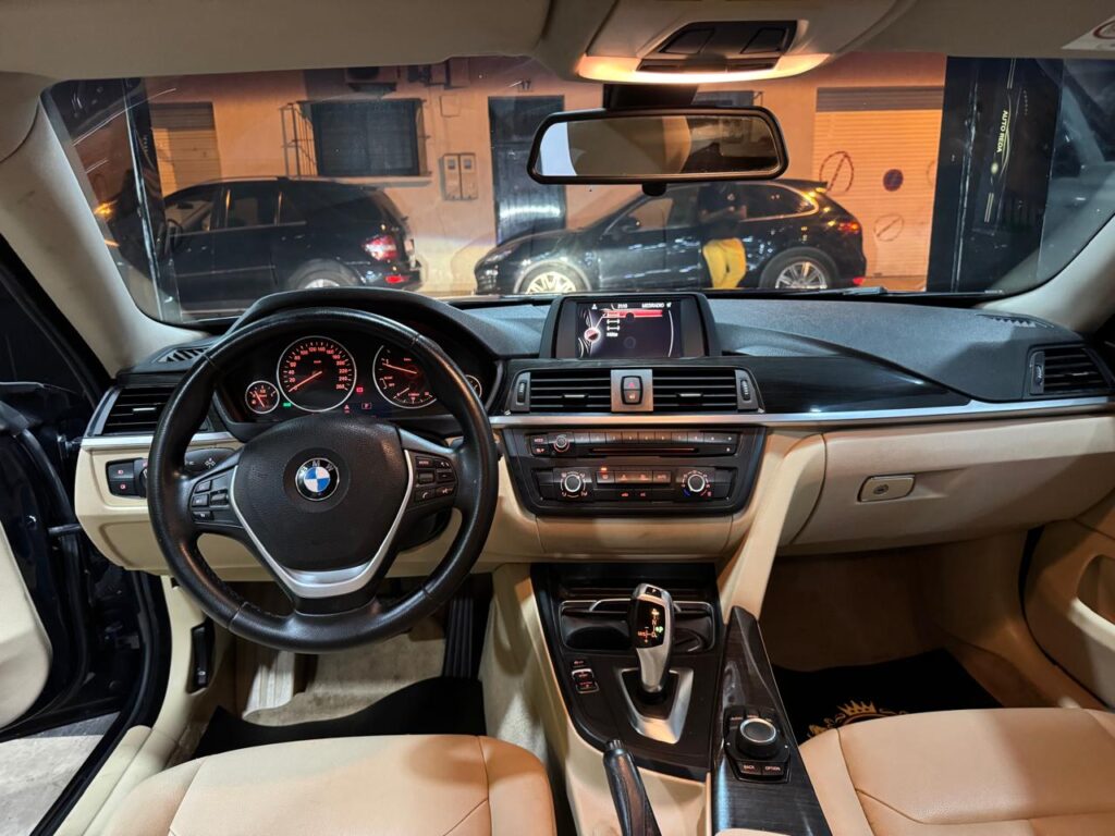 BMW série 418d pack M