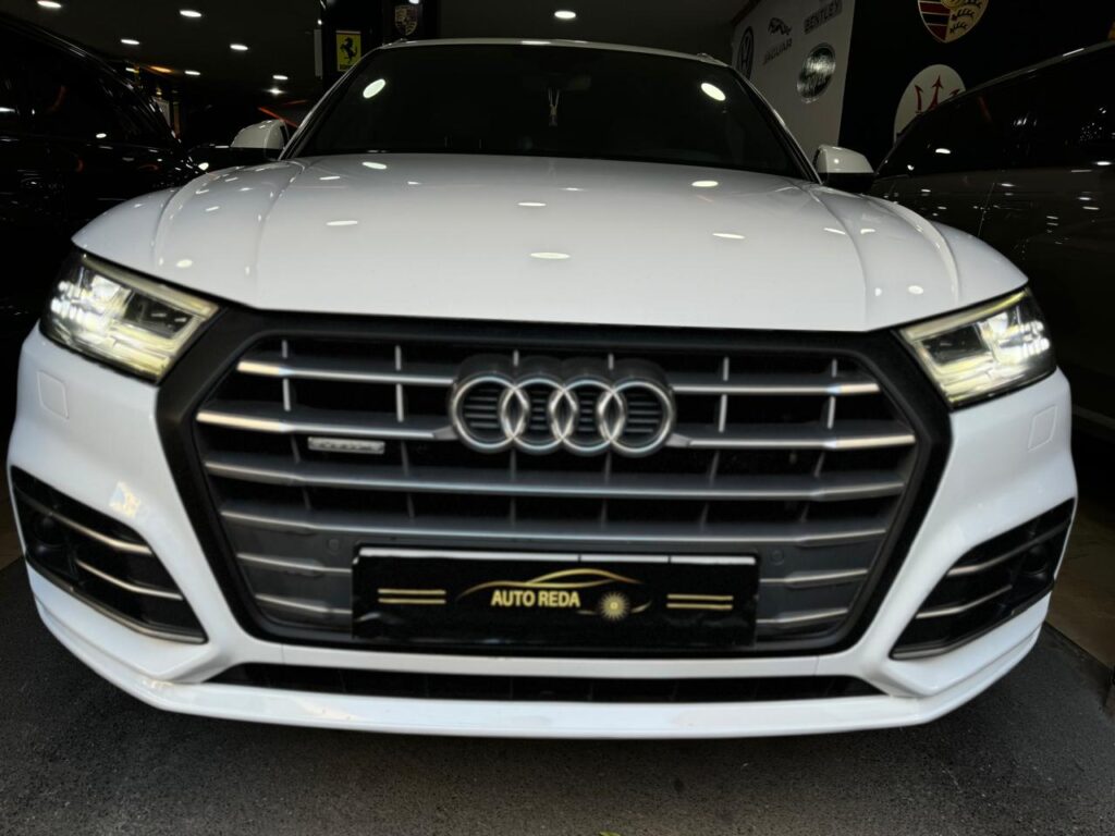 AUDI Q5 S-LINE