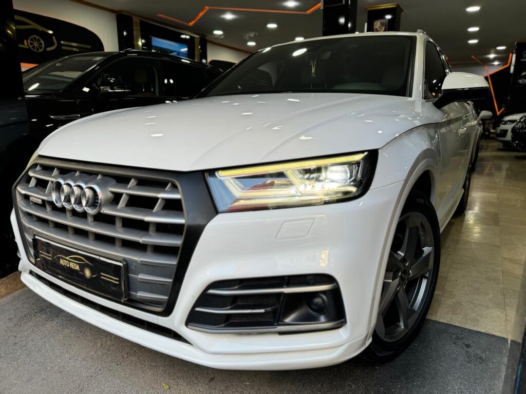 AUDI Q5 S-LINE