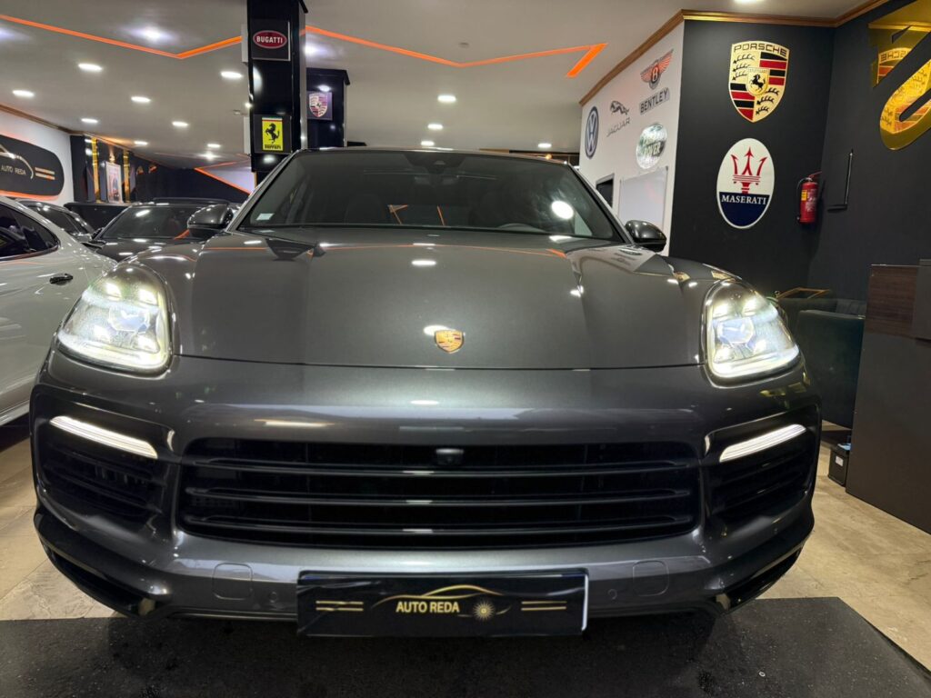 PORSCHE CAYENNE COUPE