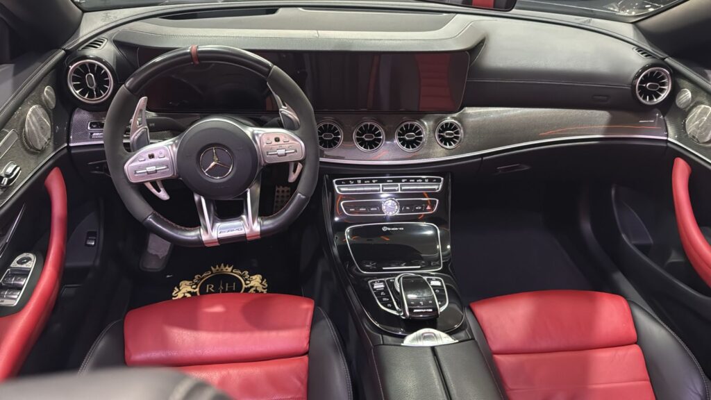 Mercedes-Benz Classe E  cabriolet AMG line plus