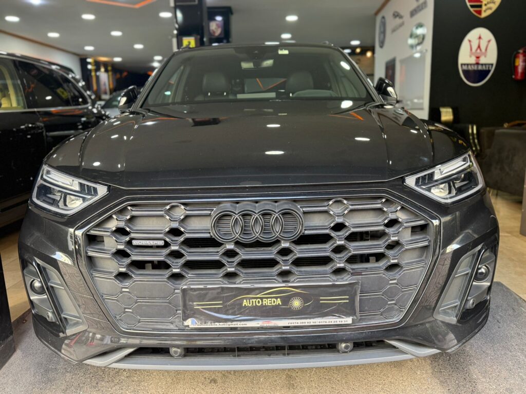 AUDI Q5 S-LINE