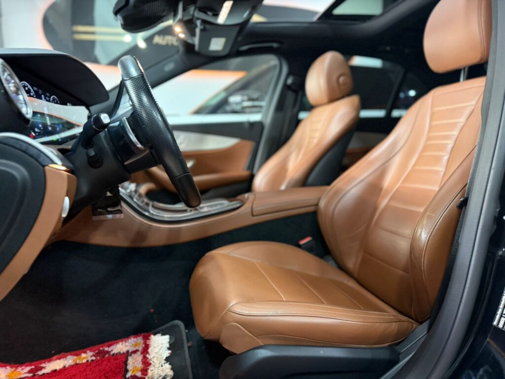 Mercedes-Benz E300de Pack AMG Line Plus