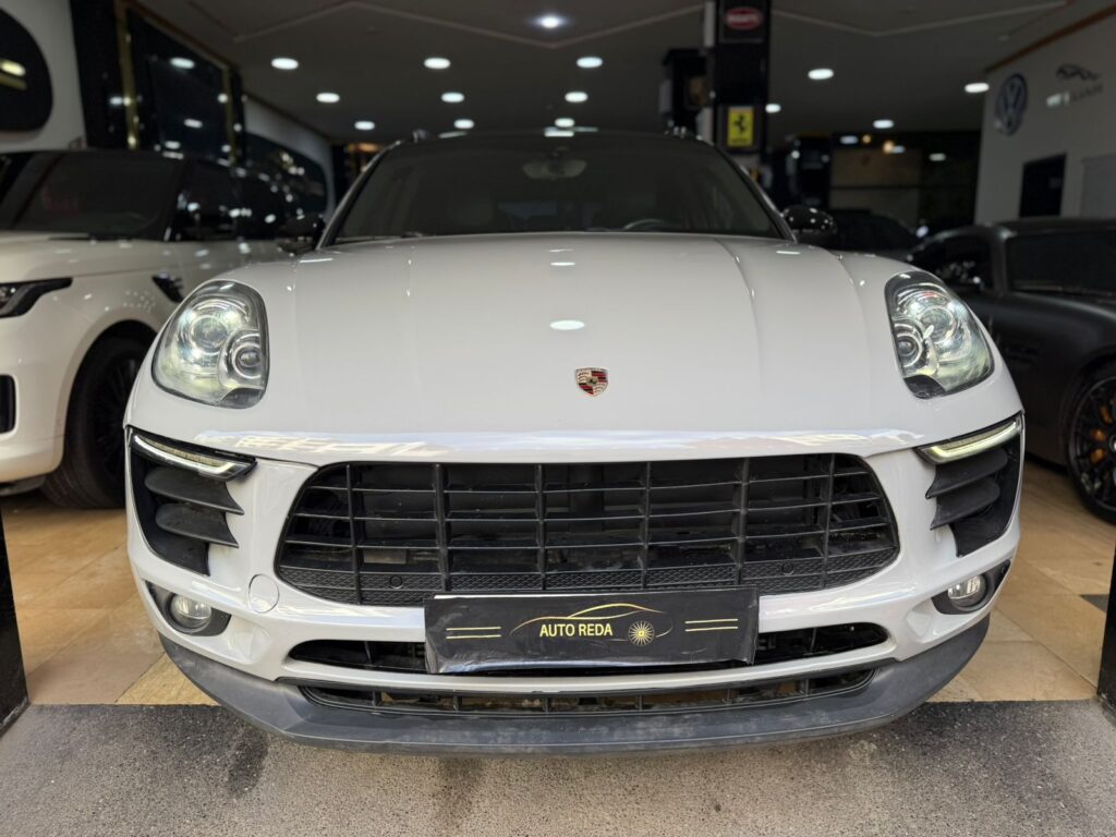 PORSCHE MACAN S