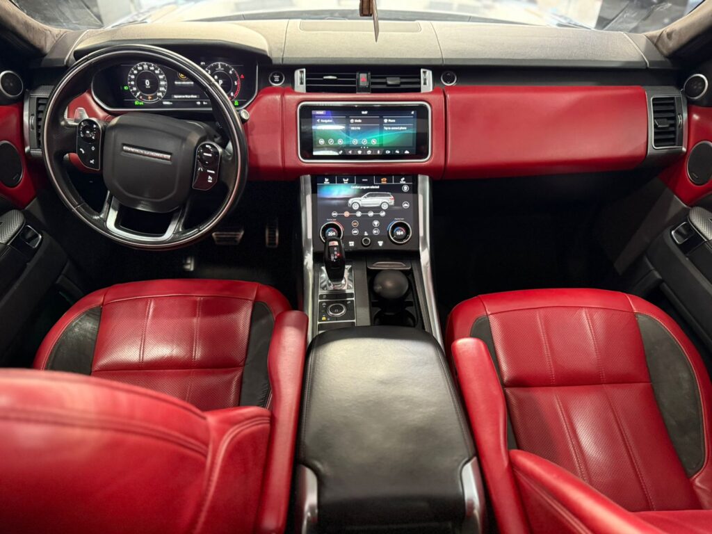 RANGE ROVER SPORT AUTOBIOGRAPHIE