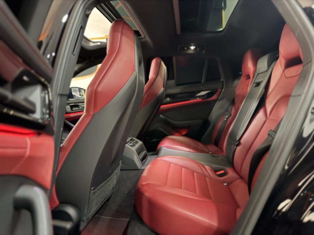 PORSCHE PANAMERA 4 E-HYBRIDE