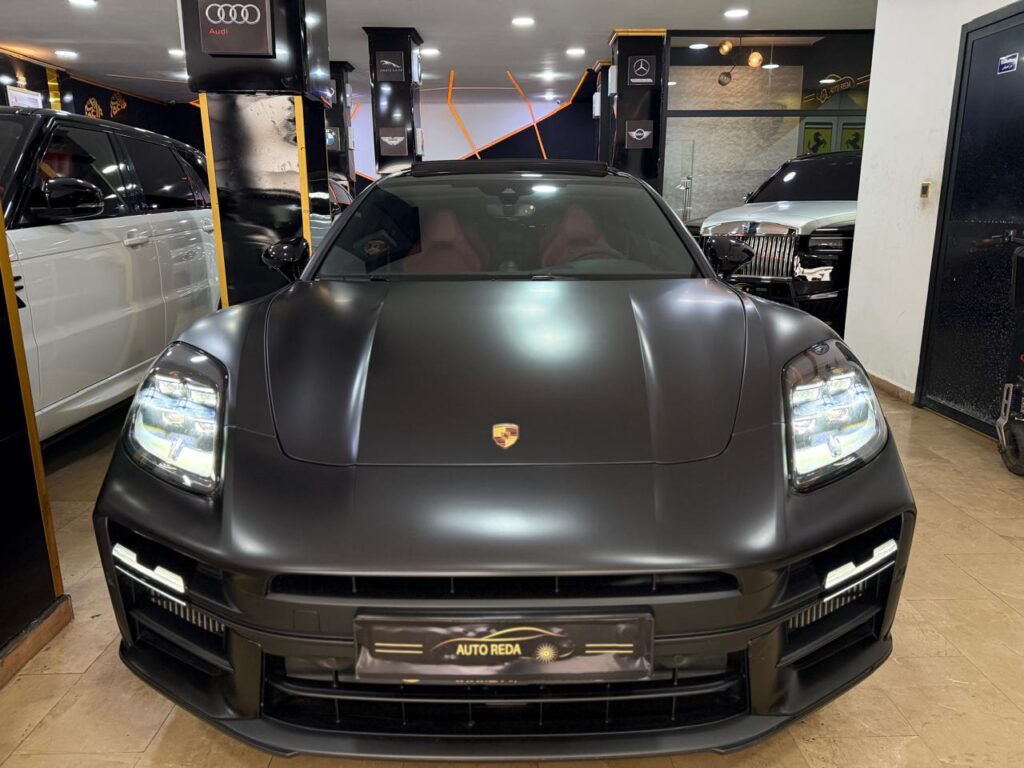 PORSCHE PANAMERA 4 E-HYBRIDE