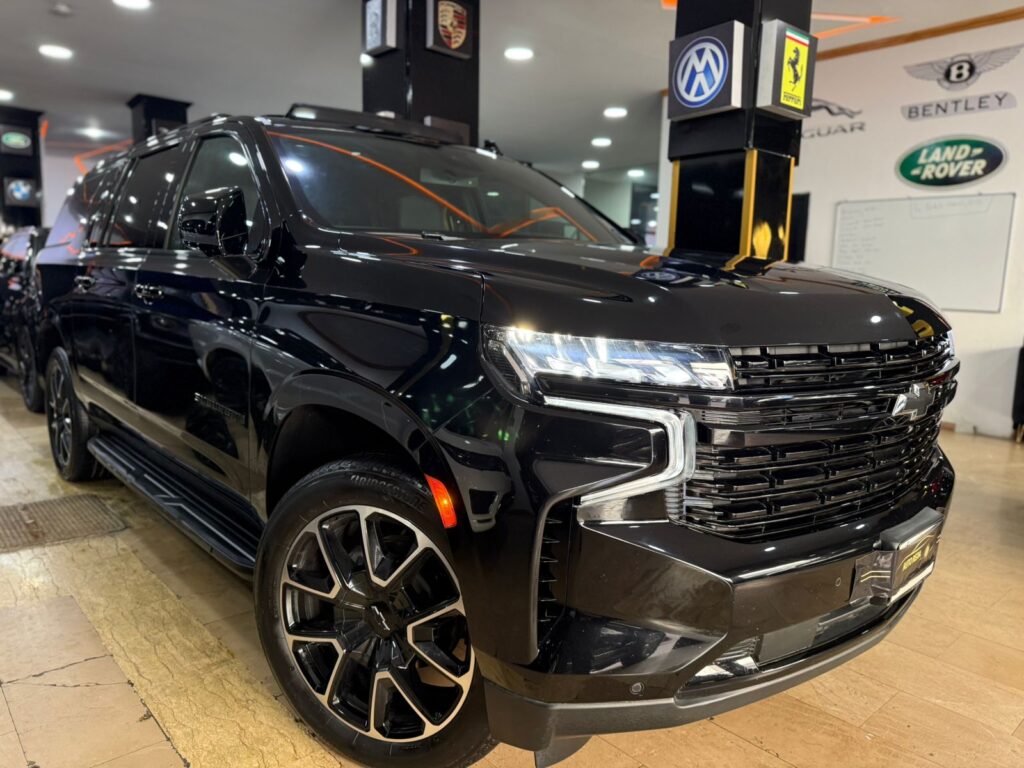 CHEVROLET SUBURBAN RST