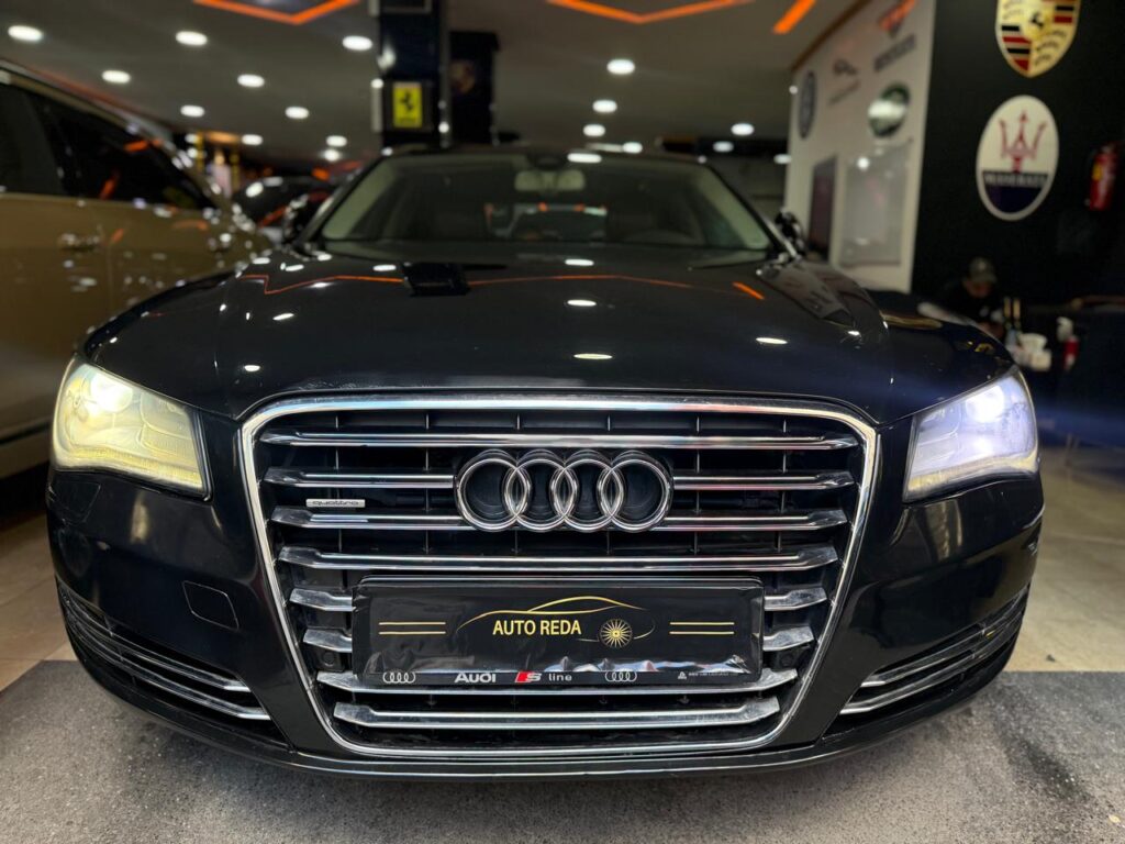 AUDI A8