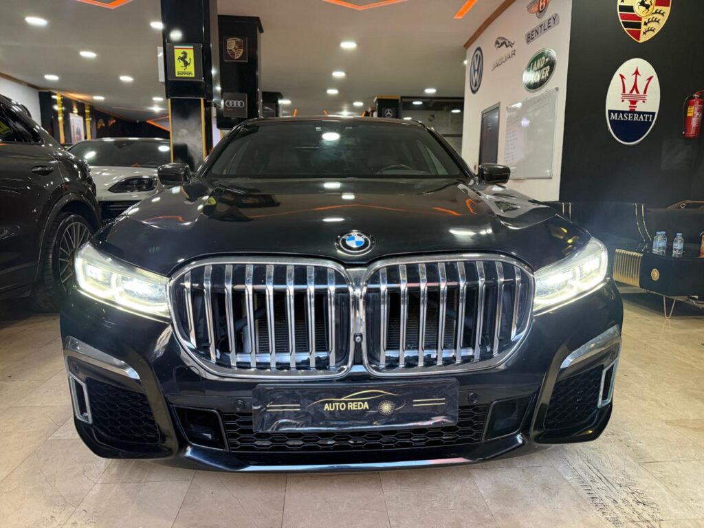 BMW SERIE 740 PACK M