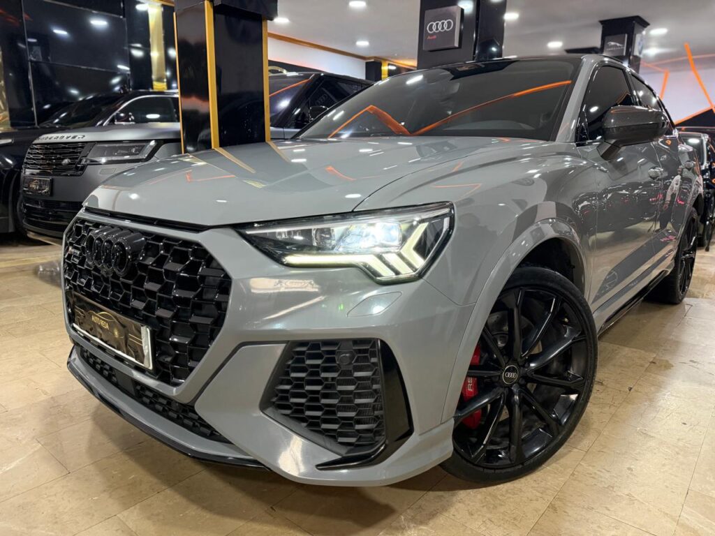 AUDI RS Q3