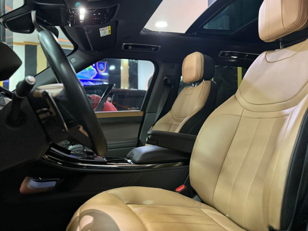 RANGE ROVERT SPORT