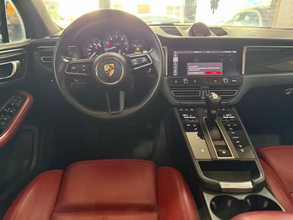 PORSCHE MACAN PACK GTS