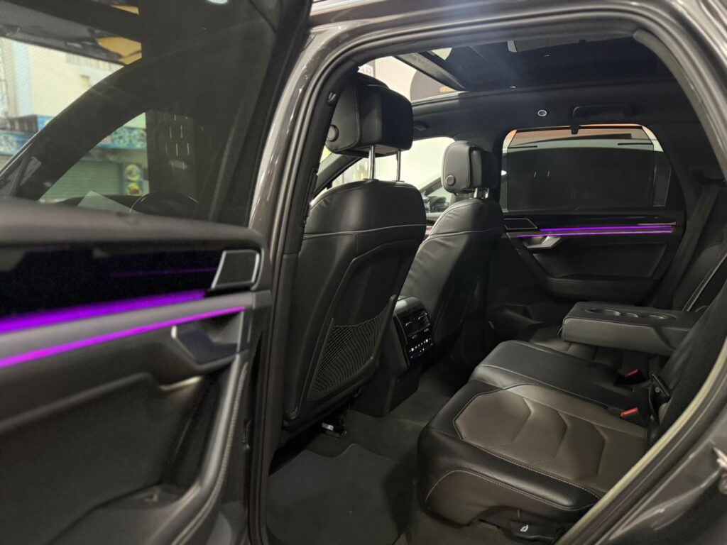 Volkswagen Touareg R-LINE