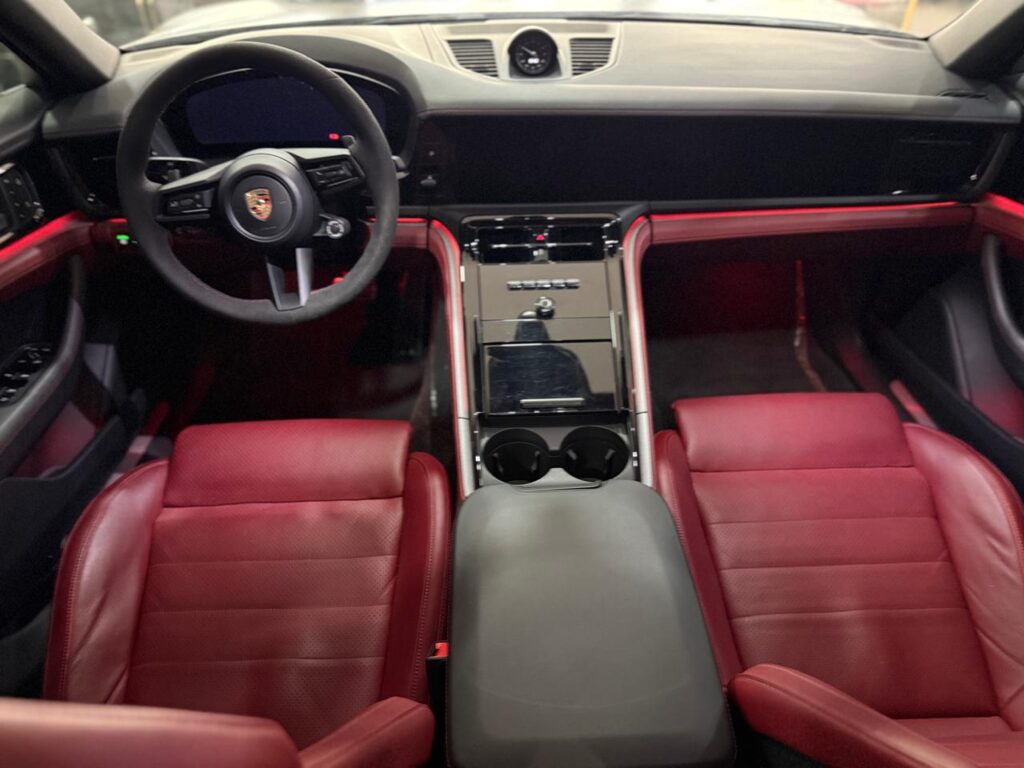 PORSCHE PANAMERA 4 E-HYBRIDE 