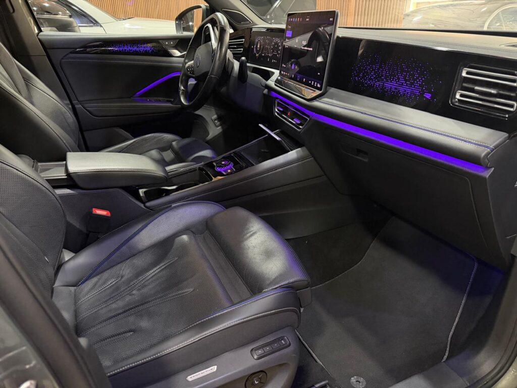 Volkswagen TIGUAN EXTREME R-LINE