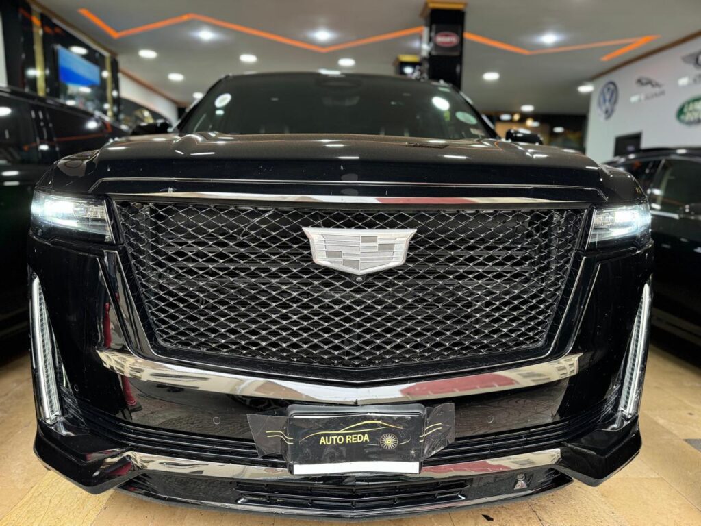 CADILLAC ESCALADE