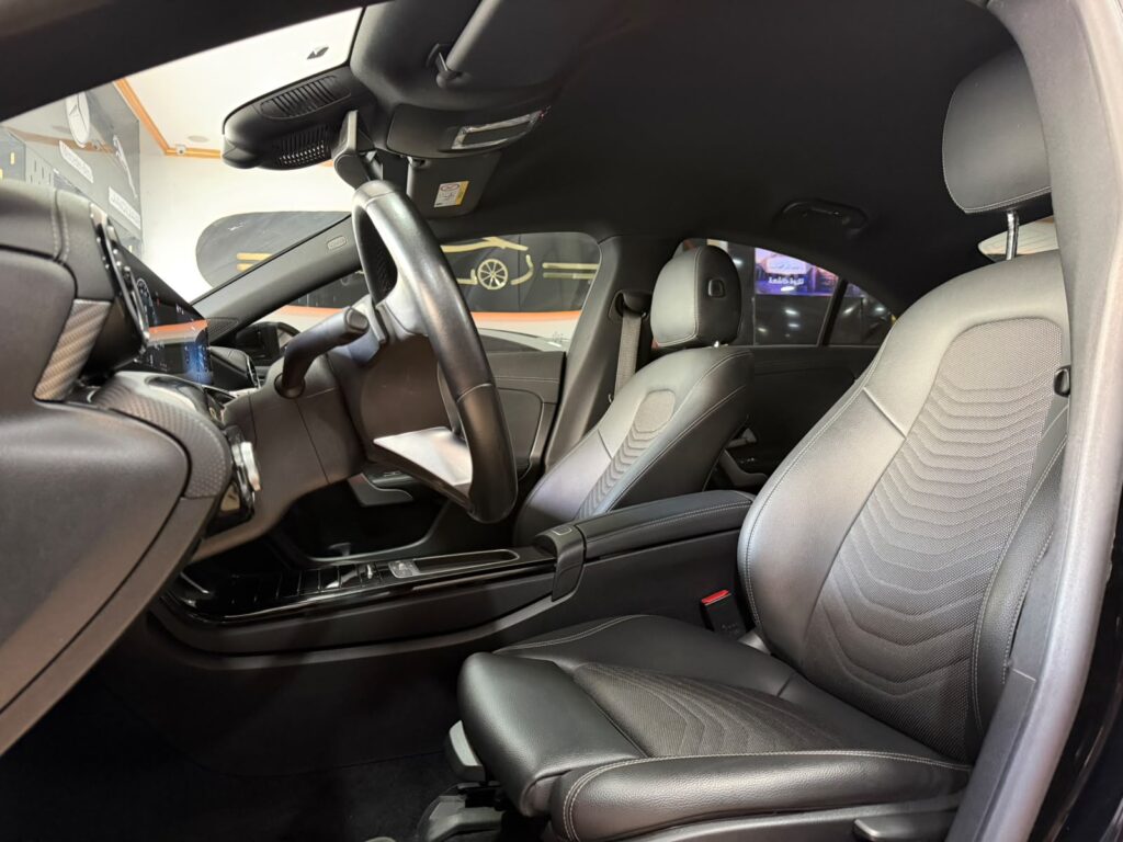 MERCEDES-BENZ CLASSE CLA 220d