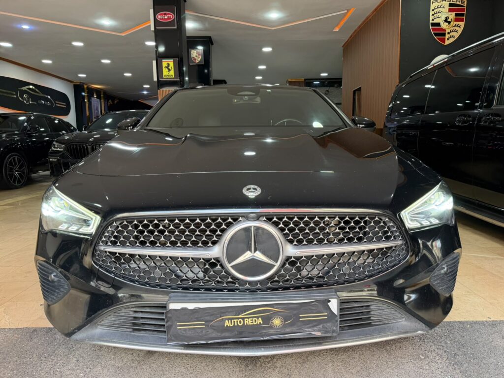 MERCEDES-BENZ CLASSE CLA 220d